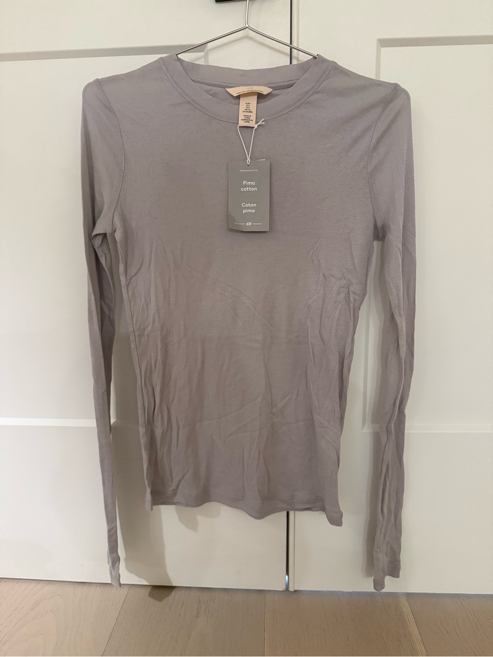 H&M Light Gray Long Sleeve Pima Cotton Crewneck